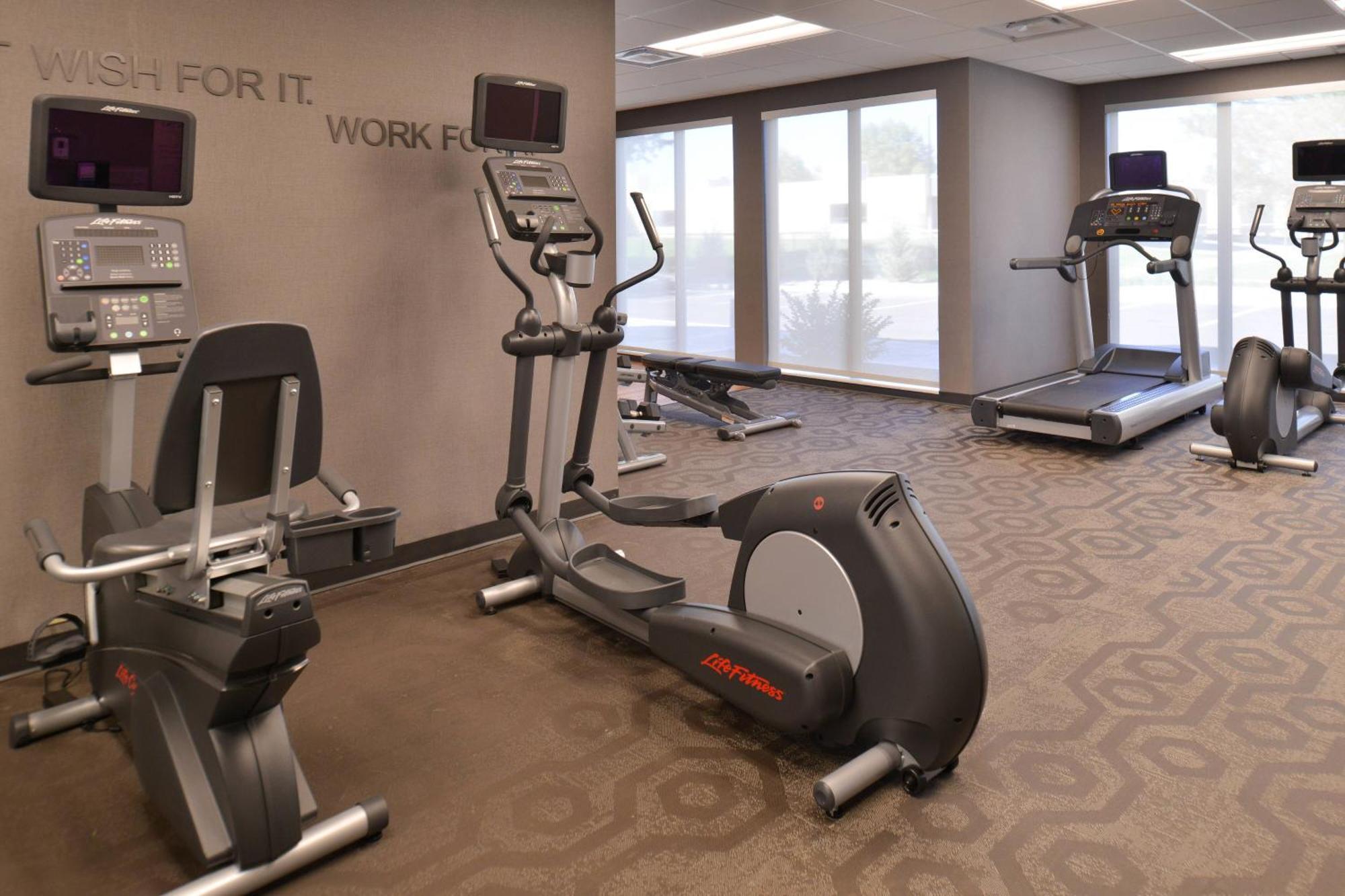 Fairfield Inn & Suites Farmington Buitenkant foto